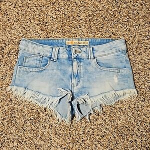 Zara Denim Shorts 💙